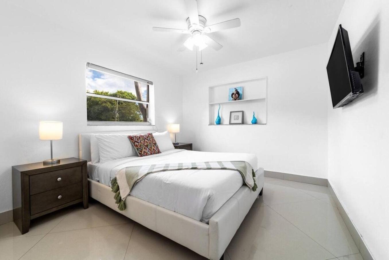 Private Heated Pool Villa In Ftl Near Beach Fort Lauderdale Dış mekan fotoğraf